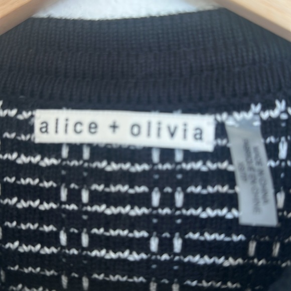 Alice + Olivia Georgia Embellished Tweed Sweater Jacket size xs/tp. - Picture 6 of 8